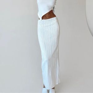 Princess Polly Textured White Maxi Skirt SZ 2